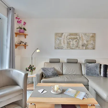 Residenz Alte Bergstrasse Residenz Alte Bergstrasse 9 * Scharbeutz